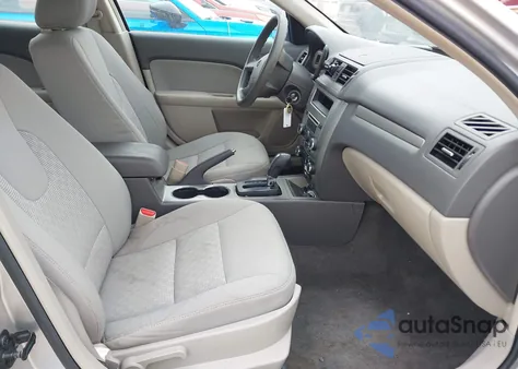 2012 Ford Fusion S из США, поврежденный, VIN 3FAHP0GAXCR147997